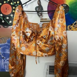 Shiny 70s Looking Top